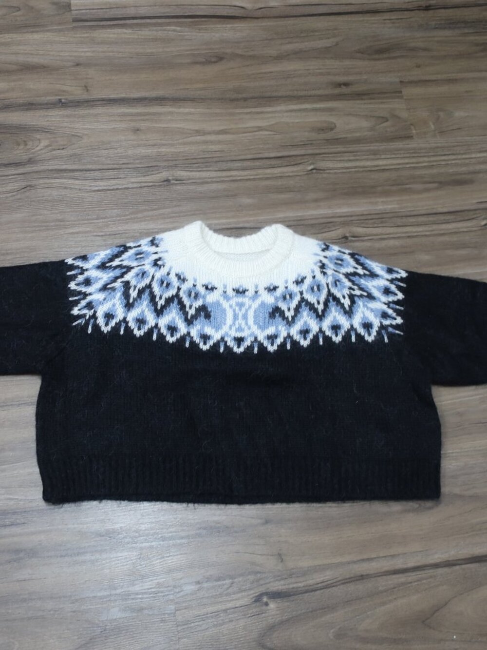 Fair Isle Navy Sweater Women Small New Without Tags